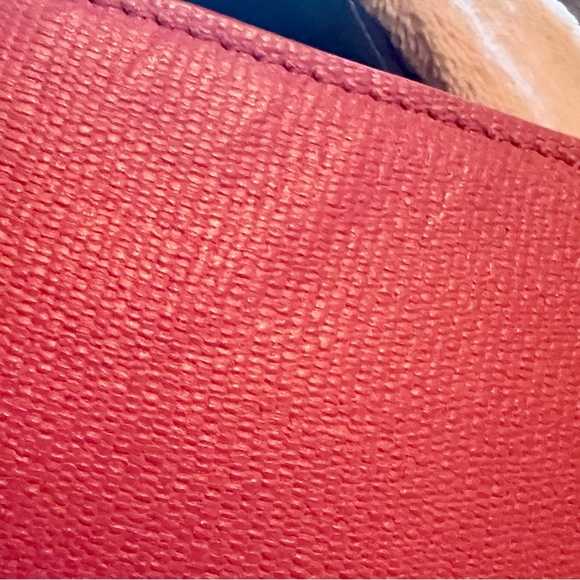 GUC Saint Laurent Pink Clutch Bag with DustBag - Picture 9 of 10